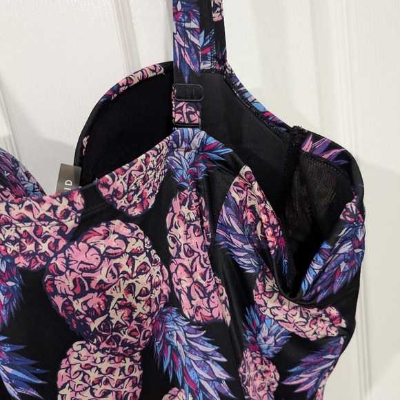 Torrid Pineapple Push-Up Demi Slim Fix Swimsuit in Size 5S (28 & Short) - Picture 9 of 16